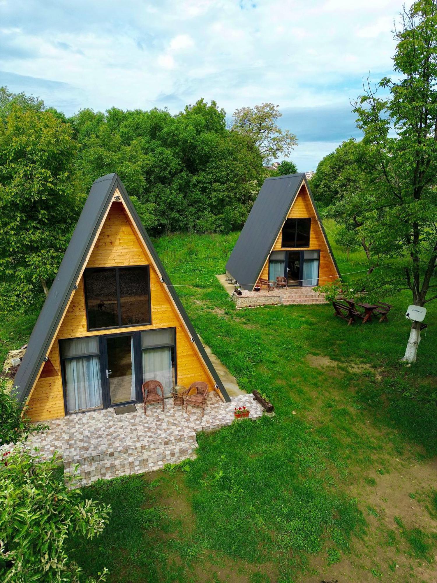 The Frog Glamping Hotel Horezu Kültér fotó