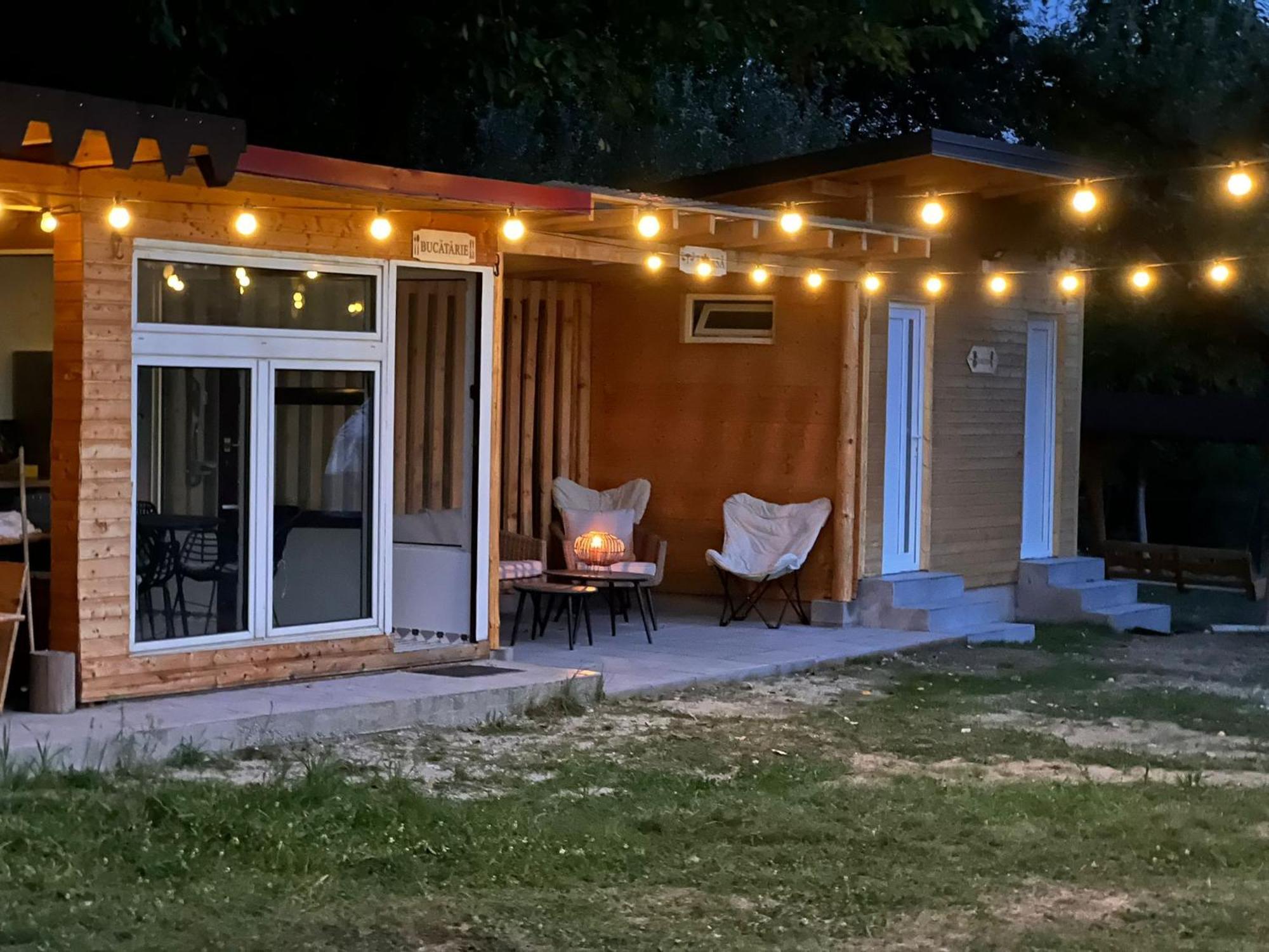 The Frog Glamping Hotel Horezu Kültér fotó